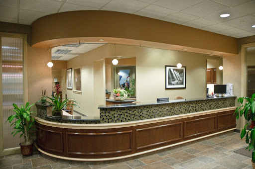 611 Northern Blvd #100, Great Neck, NY 11021, USA