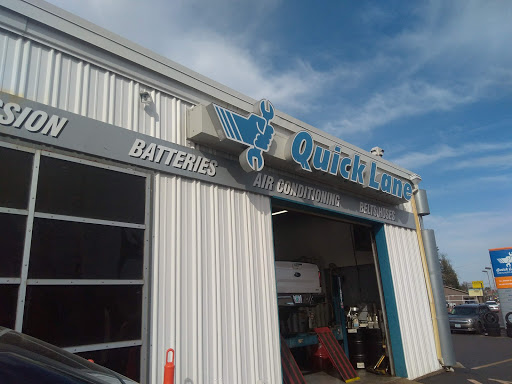 Auto Body Shop «Quick Lane at Chuck Colvin Ford», reviews and photos, 1925 OR-99W, McMinnville, OR 97128, USA