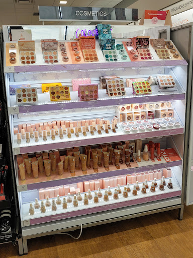 Hair Salon «Ulta Beauty», reviews and photos, 3377 Hempstead Turnpike, Levittown, NY 11756, USA