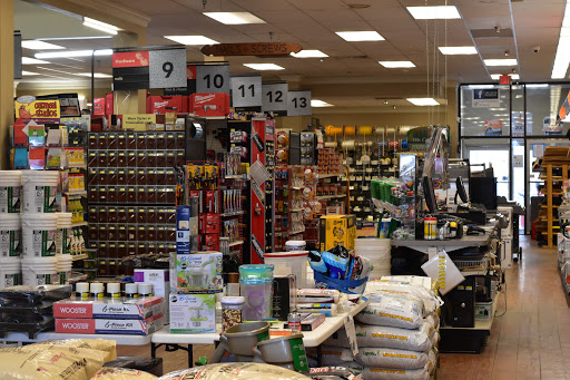 Home Improvement Store «Carr Hardware», reviews and photos, 320 W Main St, Avon, CT 06001, USA