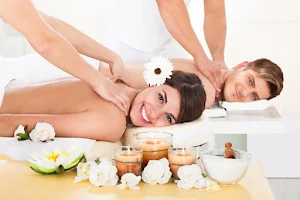 Oriental Massage image