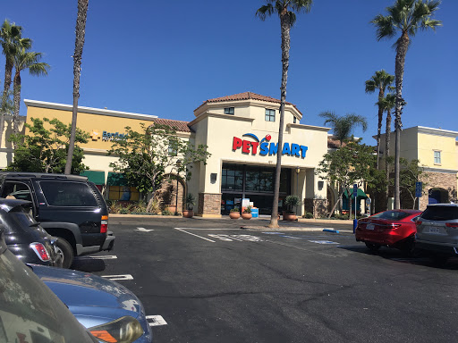 Pet Supply Store «PetSmart», reviews and photos, 730 S Sepulveda Blvd, El Segundo, CA 90245, USA