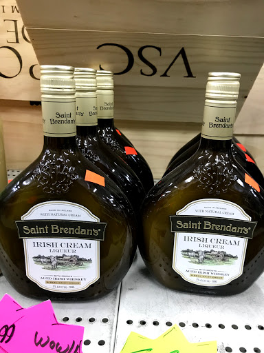 Liquor Store «PAPI LIQUORS and KEGS», reviews and photos, 1446 W 49th St, Hialeah, FL 33012, USA