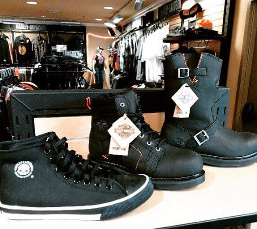 Motorcycle Dealer «Hammond Harley-Davidson», reviews and photos, 1530 SW Railroad Ave, Hammond, LA 70403, USA