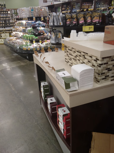 Shopping Mall «Vacaville Commons Shopping Center», reviews and photos, 2098 Harbison Dr, Vacaville, CA 95687, USA