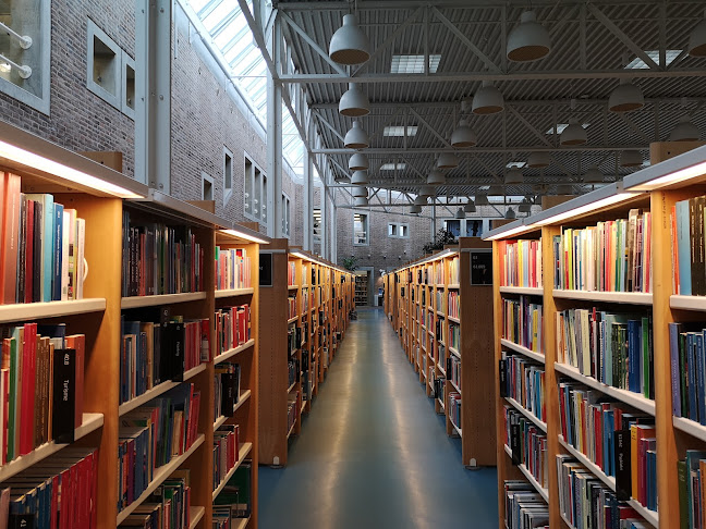 Anmeldelser af Aalborg Bibliotekerne, Hovedbiblioteket i Aalborg - Bibliotek