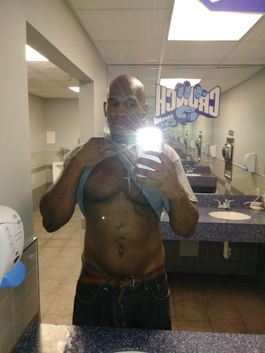 Health Club «Crunch - West Babylon», reviews and photos, 369 Little East Neck Rd N, West Babylon, NY 11704, USA