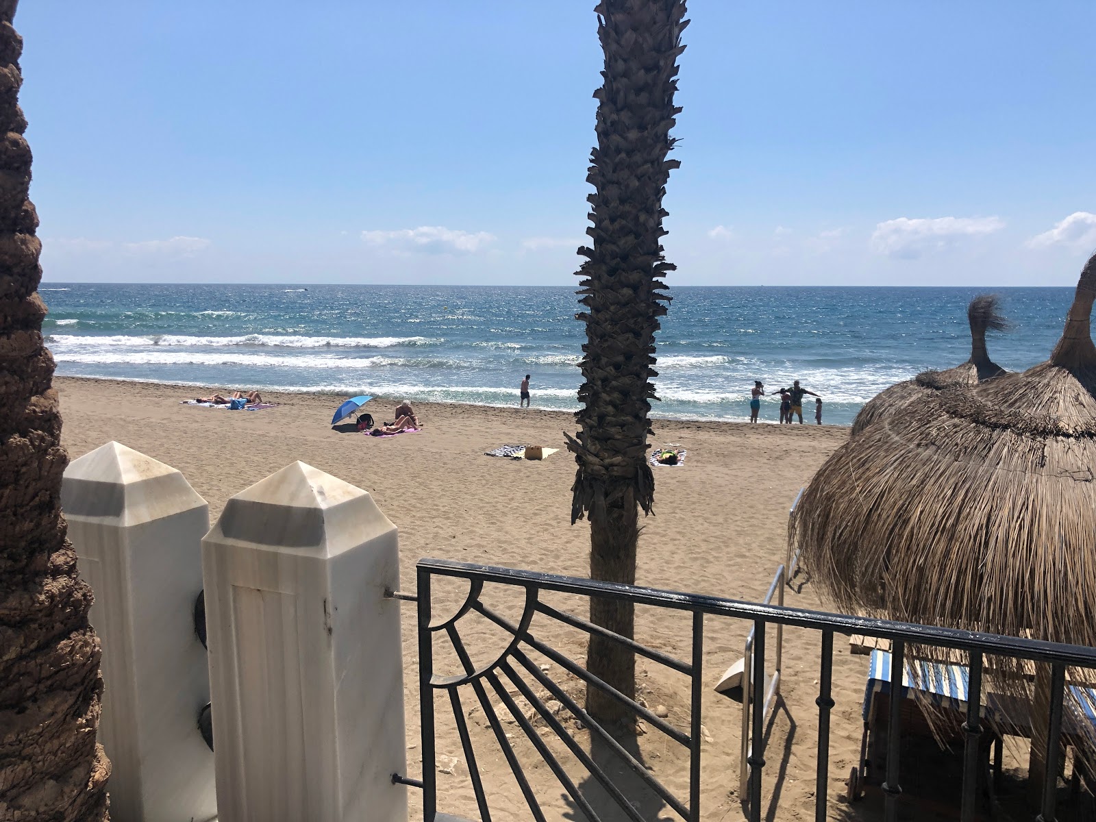 Foto van Playa Casablanca met ruime baai