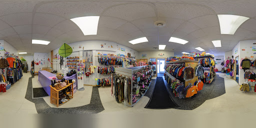 Used Clothing Store «The Bean Sprout», reviews and photos, 150 Pioneer Pl b, Rice Lake, WI 54868, USA