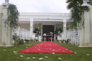 El Jardin De Lora