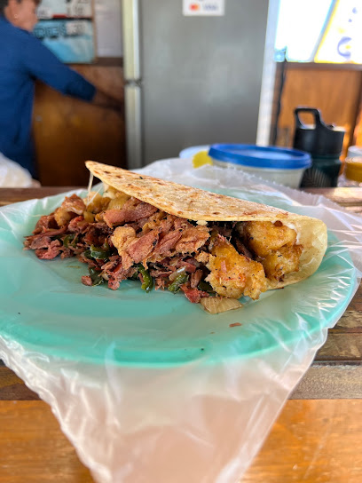BALANDRA Fish Taco - Blvd las garzas Esq, Veracruz, 23060 La Paz, B.C.S., Mexico