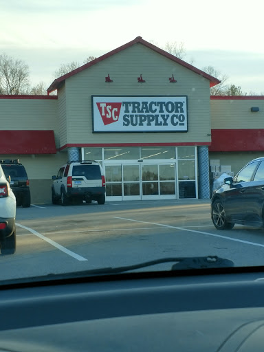 Home Improvement Store «Tractor Supply Co.», reviews and photos, 150 New London Rd, Colchester, CT 06415, USA