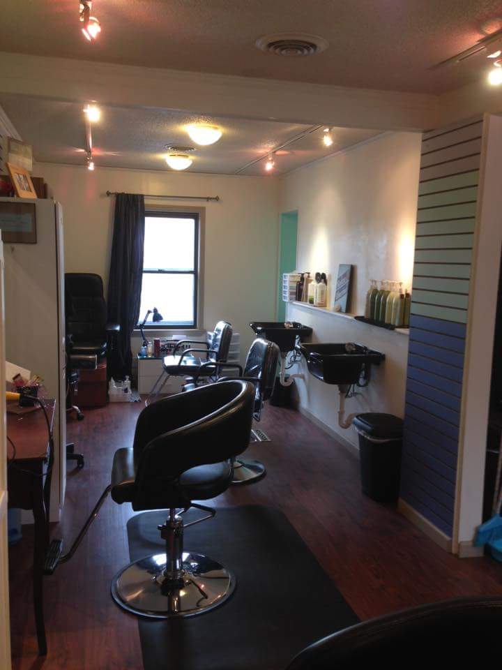 The Hair Studio 66202