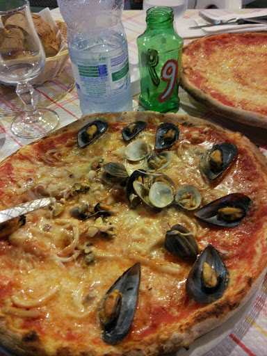 PIZZERIA TRATTORIA 