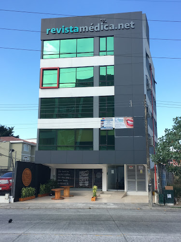 Romero & Plaza Centro Odontológico - Guayaquil