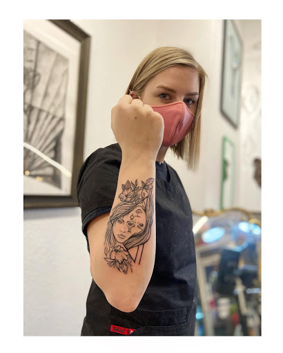 Explore son tattoo ideas for dad, creative tattoo ideas in Moline, available at ARTIST AIMEE TATTOOS - AF Tattoo Studio