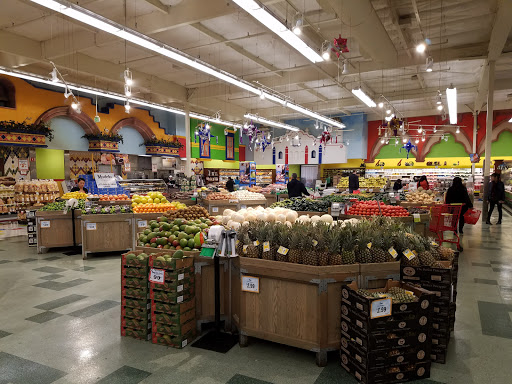 Mexican Grocery Store «Mi Pueblo Food Center», reviews and photos, 330 Bellam Blvd, San Rafael, CA 94901, USA
