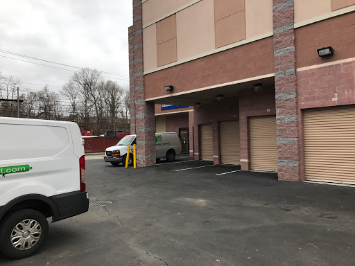 Self-Storage Facility «Life Storage», reviews and photos, 320 Washington St, Mt Vernon, NY 10553, USA