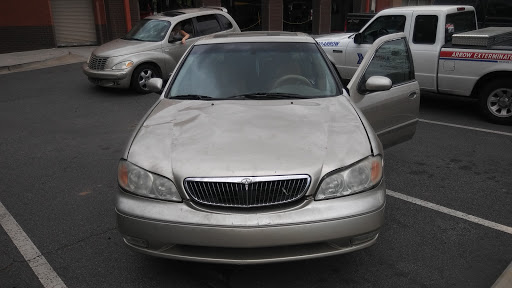 Tire Shop «Discount Tire Store - Woodstock, GA», reviews and photos, 160 Woodstock Square Ave, Woodstock, GA 30189, USA