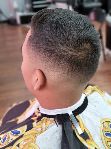 Barber Shop «Trending Barbershop», reviews and photos, 3024 N Belt Line Rd, Irving, TX 75062, USA