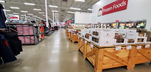 Warehouse club «BJ’s Wholesale Club», reviews and photos, 6944 W 130th St, Middleburg Heights, OH 44130, USA