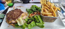 Hamburger du Crêperie La Paillote à Luc-sur-Mer - n°1