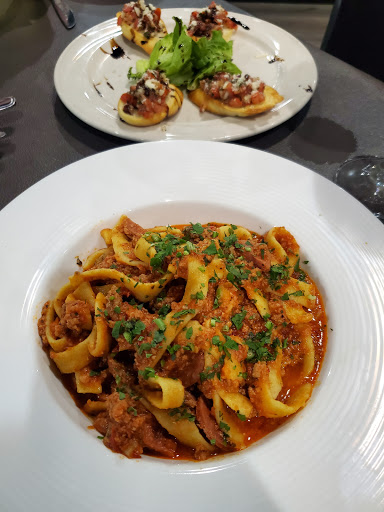 The Express Restaurant - Italian Eatery