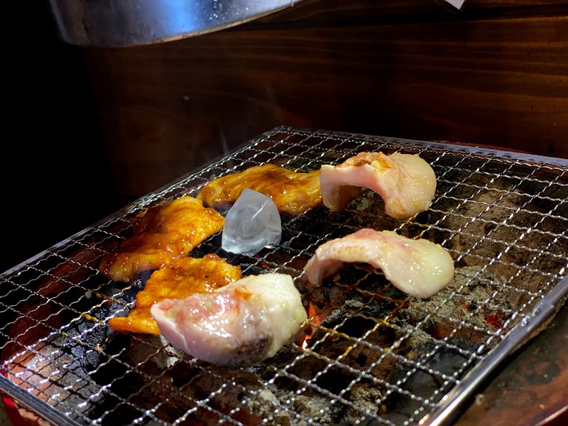 亀戸ホルモン 神楽坂店 東京都新宿区神楽坂 ホルモン焼肉店 グルコミ