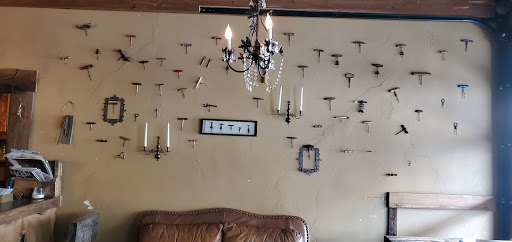 Brewery «The Corkscrew Winery and Brewery», reviews and photos, 16 SW Broadway St, Ocala, FL 34471, USA