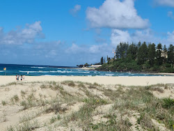 Zdjęcie Plaża Coolangatta (Plaża Greenmount) - popularne miejsce wśród znawców relaksu