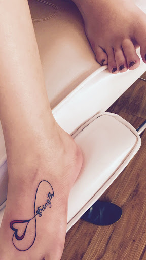 Explore hip bone tattoo ideas, creative tattoo ideas in Lake Havasu City, available at 303Tattoo