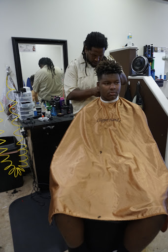 Barber Shop «Clipperhandz Barbershop and Salon», reviews and photos, 939 15th Pl, Vero Beach, FL 32960, USA