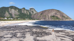 Photo de Praia de Itacoatiara zone des équipements