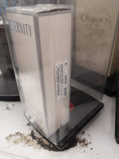 Clothing Store «Ross Dress for Less», reviews and photos, 240 N Courtenay Pkwy, Merritt Island, FL 32953, USA