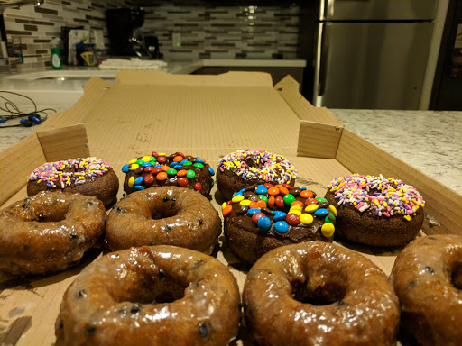 Donut Shop «M & M Donuts», reviews and photos, 1614 W Katella Ave, Anaheim, CA 92802, USA