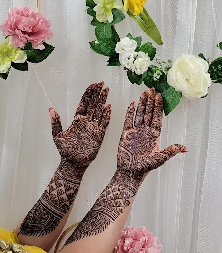 Tattoo Shop «Perfect Henna Tattoos», reviews and photos, 1961 Chain Bridge Rd, McLean, VA 22102, USA