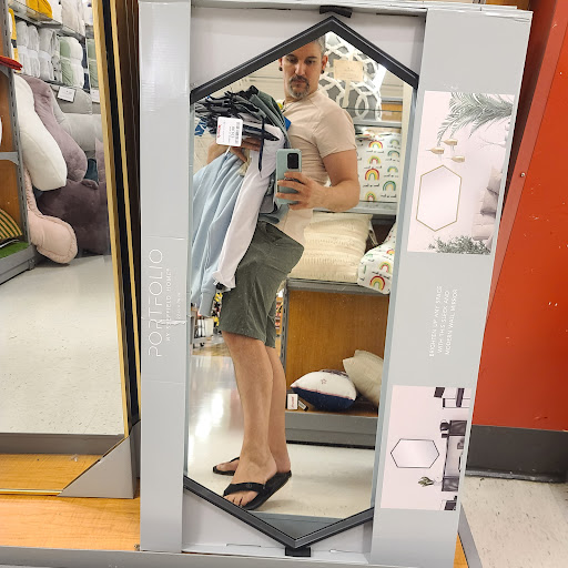 Department Store «T.J. Maxx», reviews and photos, 3020 Sprague Ln, Woodburn, OR 97071, USA