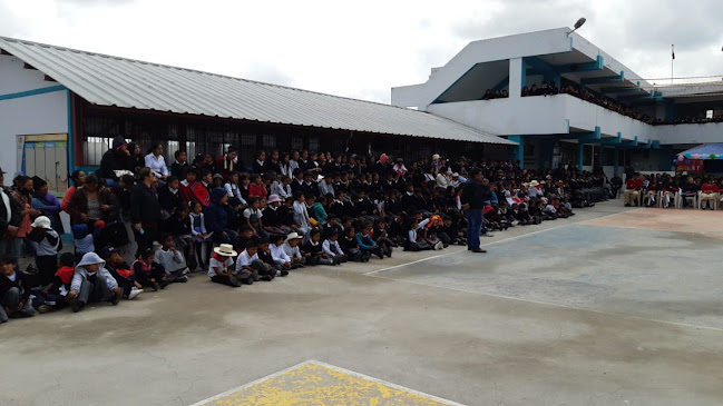 Opiniones de UNIDAD EDUCATIVA DELIA IBARRA DE VELASCO en Pujili - Escuela