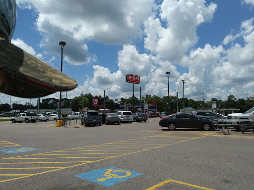 Grocery Store «H-E-B Grocery», reviews and photos, 110 Brazos Street, West Columbia, TX 77486, USA