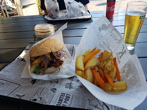 Photo n°61 de Papy Burger à Saint-Tropez ()
