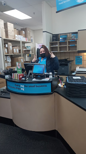 Shipping and Mailing Service «The UPS Store», reviews and photos, 1380 Monroe St NW, Washington, DC 20010, USA