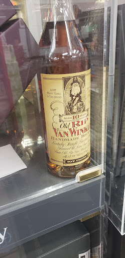 Liquor Store «Camelot Liquors», reviews and photos, 300 Washington Blvd, Laurel, MD 20707, USA