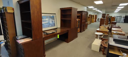 Thrift Store «The Salvation Army Family Store & Donation Center», reviews and photos