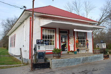 Grocery Store «Netts Country Store & Deli», reviews and photos, 4356 Skelley Rd, Santa Fe, TN 38482, USA