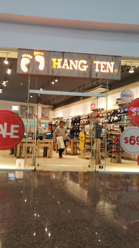 Stores to buy women's chino pants Cancun