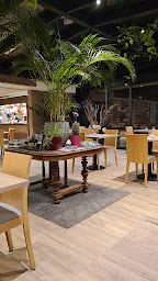 Photo n°13 de Nulle Part Ailleurs à L'Isle-Adam ()