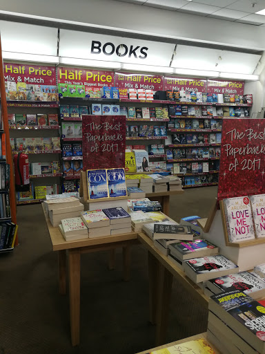 Book stores Luton