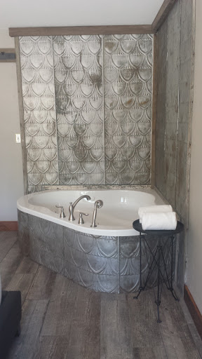 Hotel «Maxwell Mansion», reviews and photos, 421 Baker St, Lake Geneva, WI 53147, USA