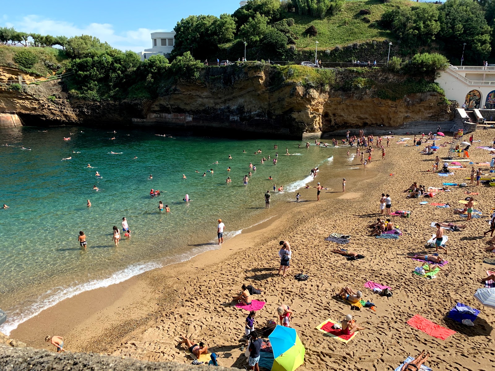 Foto van Plage du Port Vieux met beige zand oppervlakte