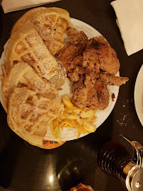 Chicken and Waffles du Restaurant Cornbread Marseille - n°6